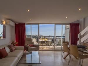 Skol 510A Front Line Beach 2 Bedrooms