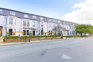 Caledonian Hotel