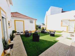 Family Surf Home - Casas do Páteo