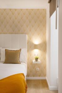 Alfama with Private Patio & Barbecue