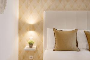 Alfama with Private Patio & Barbecue