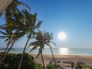 Kavin Beach Hotel Hikkaduwa