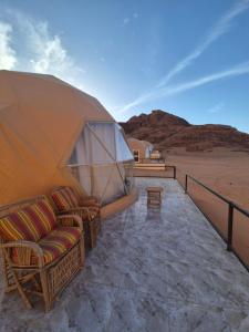 Sofia Bubble Luxury Camp