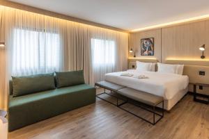 Intercity Pamplona - The Universe Paulista