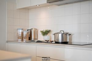 Seaphir - vacation apartment with pool in Nieuwpoort