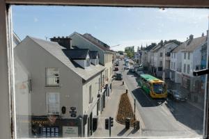 Hacketts Bar And Accommodation