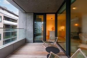 Modern apartment in the Iconic Ensor Tower