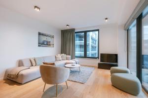 Modern apartment in the Iconic Ensor Tower