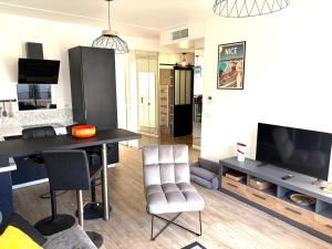 Hyper centre massena