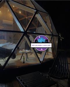 RUM LARA BUBBLES lUXURY CAMP