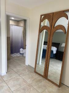 Cozy studio near downtown Naples