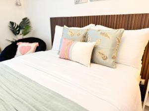 Avida Towers Riala, Our Cozy home by Michifusa
