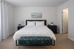 Modern Stay in Savannah