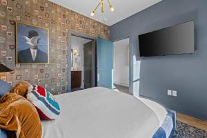 Rooftop Hot Tub Views Parking Mins to Bway