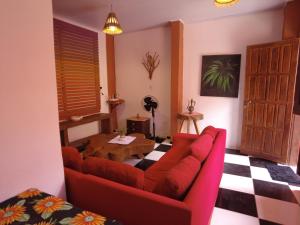 Casa tranquila perto da praia, pátio, pets