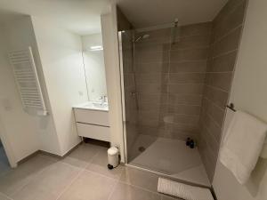 Les Terrasses dAntibes - 2BR Duplex with Terrace