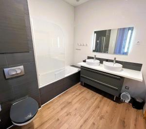 T4 en duplex, résidence atypique en pleine forêt