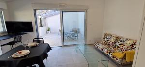 superbe escapade au cœur de la ville clim parking et piscine