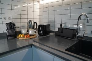 Casa Dolce Casa - Elegant 3BR Apartment Near Metro & Beach,Valencia