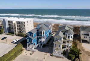 Good Karma Retreat - Nags Head MP 15.5, Oceanfront, Elevator, Pool, Hot Tub, Pets OK, Flex Stays