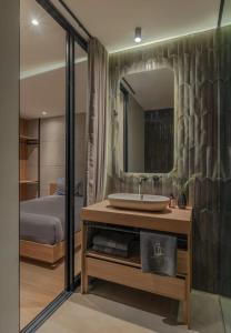 Hermoso apartamento, amplio, aire acondicionado, jacuzzi, en Provenza Medellín, excelente ubicación muy agradable