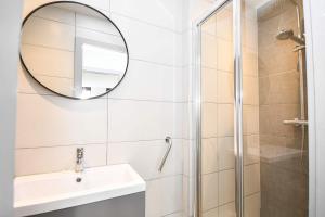 Convenient Central Manchester 2BED Flat w Security