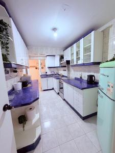 Casa Las Condes, steps from Manquehue Metro