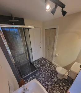 3 Bed House - Mountain Views Bbq Firepit