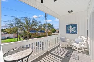 Chefs Nest - 3rd Row - Cherry Grove Section