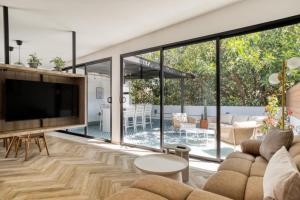 PH Apartment 3 Bedrooms 3 Baths Near Juarez