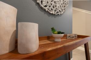 Disney Theme Rooms Private Pool and Storey Lake