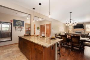 Walkable Winter Park Gem, Downtown with Amenities
