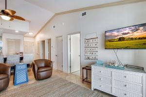 Romar Beach 302 Direct Gulf Front 2 Bedroom Condo