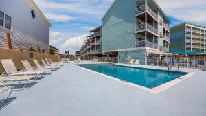 Romar Beach 208 Steps from the Gulf!