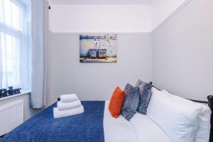 Ideal Group Stay 3BR House for 8 Parking