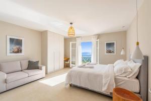 Villa Lithea by Villa Plus