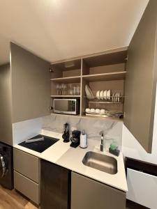 Apartamento en Ciudad Salitre Piso 11 con Balcón, Vista Espectacular y Club House Premium