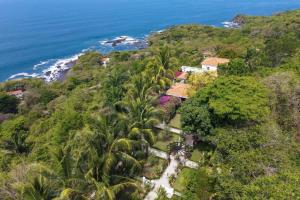 Villa Romantica - World-Class Tropical Estate