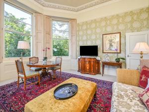 Muntham Deluxe Apartment 3