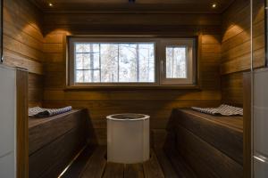 Kalliorinne - Lakefront Villa