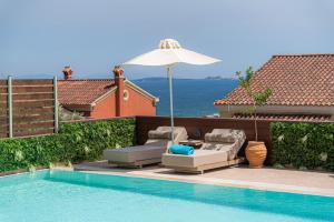 Corfelia Seaview Suites