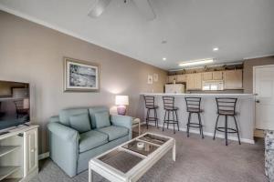 Carolina Yacht Landing 15-A