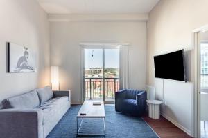 Mint House Greenville Downtown By Kasa