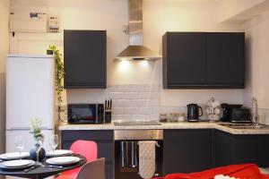 Premium City-Centre Living on Historic Sadler Gate