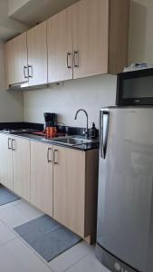 Crystal Suites I Full Taal View