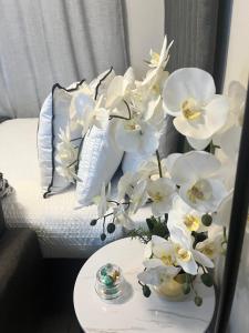 B-Hive at Devland Room 3