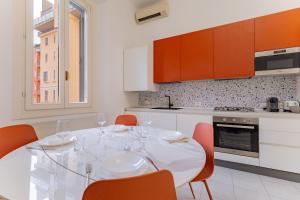 Porta Romana Gateway - new roomy apartment