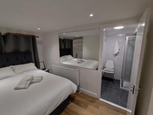 Private 1 Bed apartment Kings Cross London Zone1