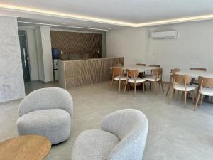 Studio a 200m do mar com infraestrutura completa