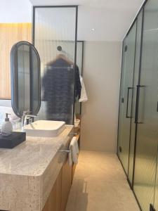 APOM Boutique Hotel - free cable car & sunworld water park